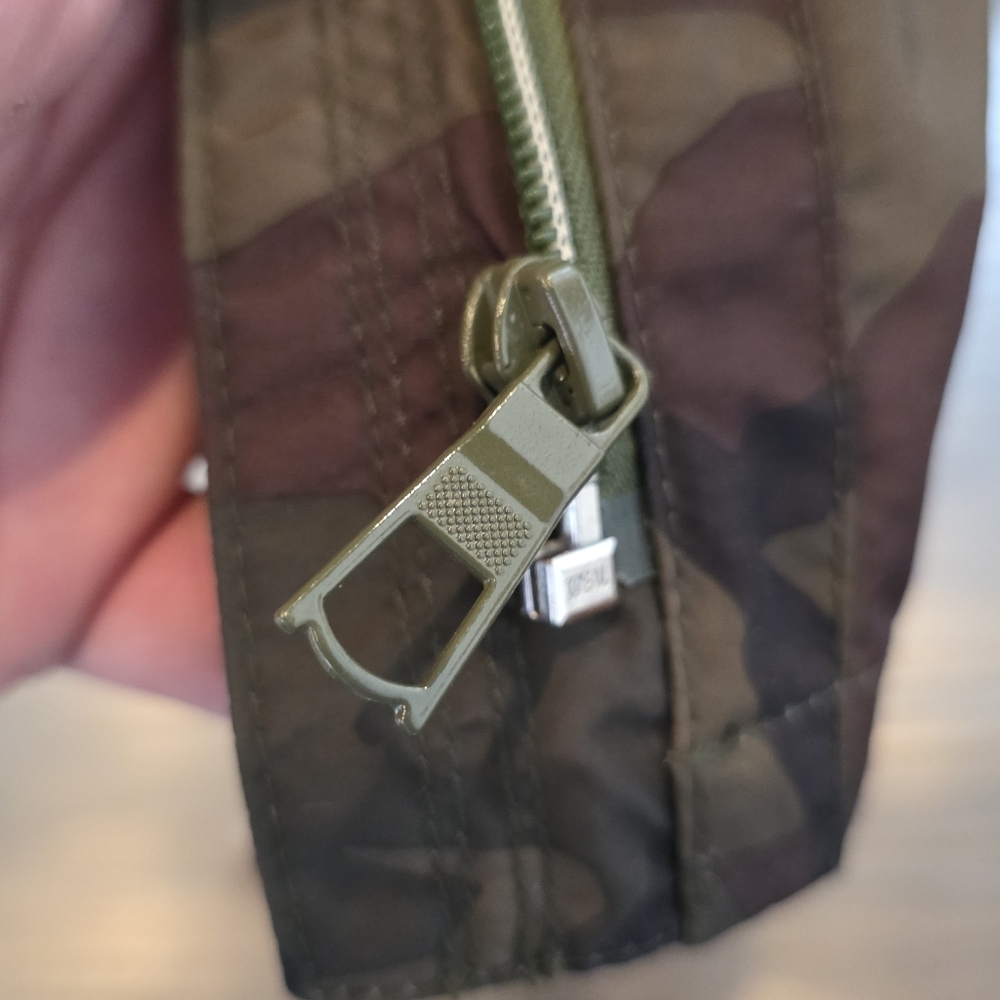 J. Crew Womens Camo Windbraker Sz L - Picture 8 of 8